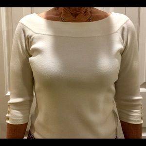 Scoop neck 3/4 sleeve lightweight sweater